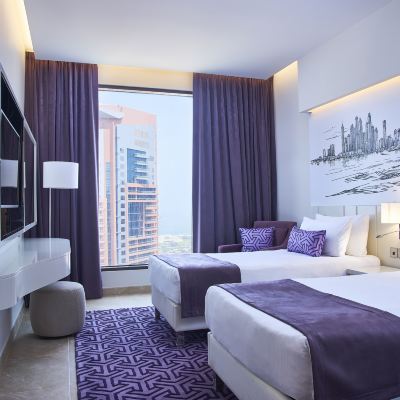 Deluxe Twin Suite with Skyline View