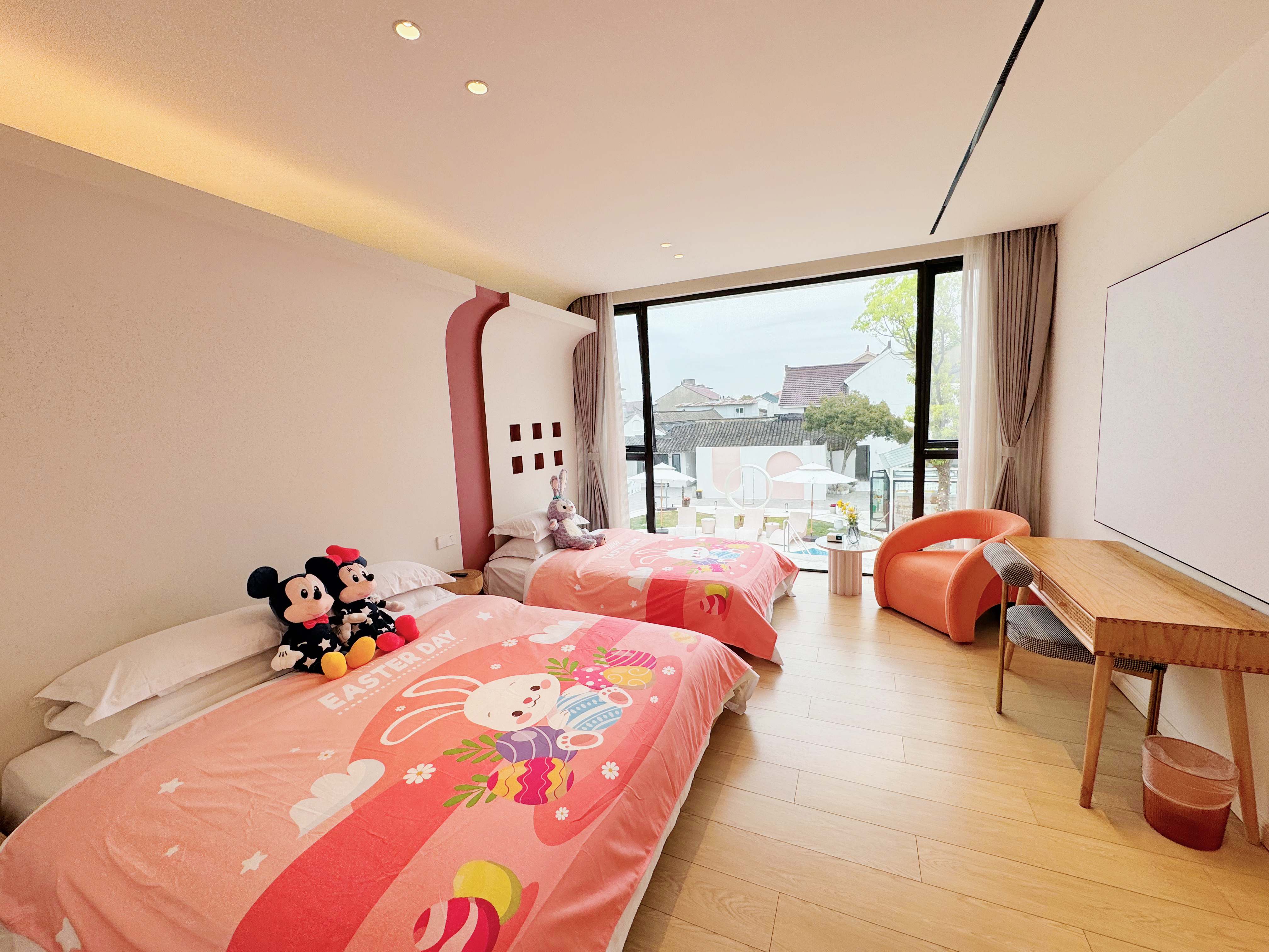 小可爱亲子双床房-180度全景（100寸投影+智能马桶）