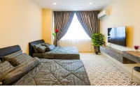 Kuching Riverine Resort Hoteles en 