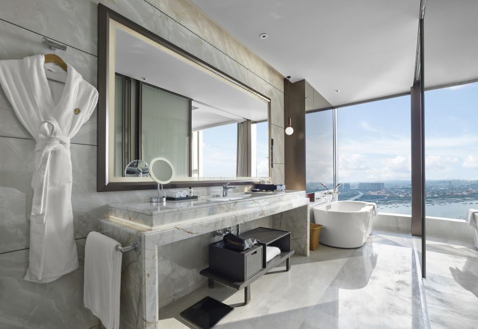 超豪华江景景观套房