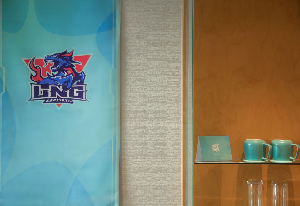 LNG俱樂部大床房