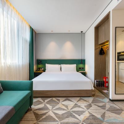 豪華大床房 開平青楓酒店公寓優惠