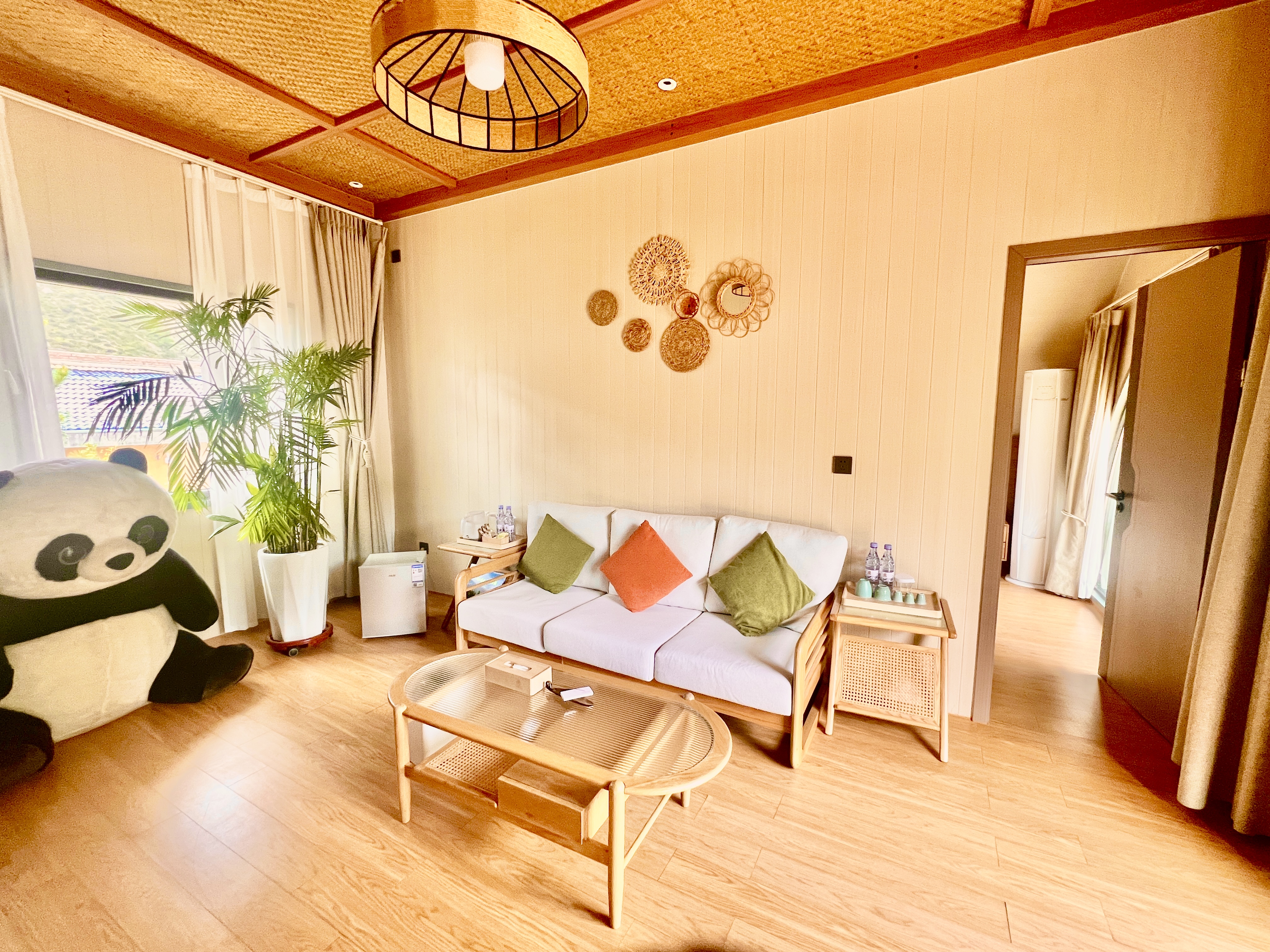 远山家庭大床房+小童玩具+智能系统