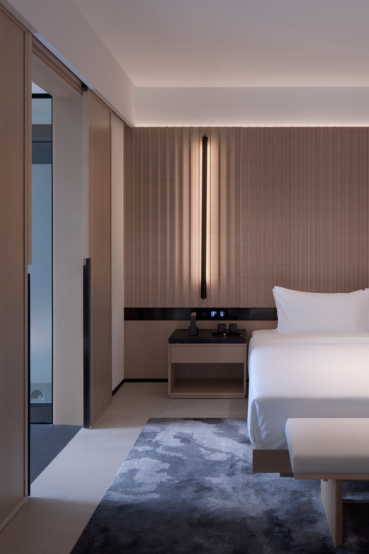 揽月观日阳台大床房-独立观景羣山阳台+梳化床