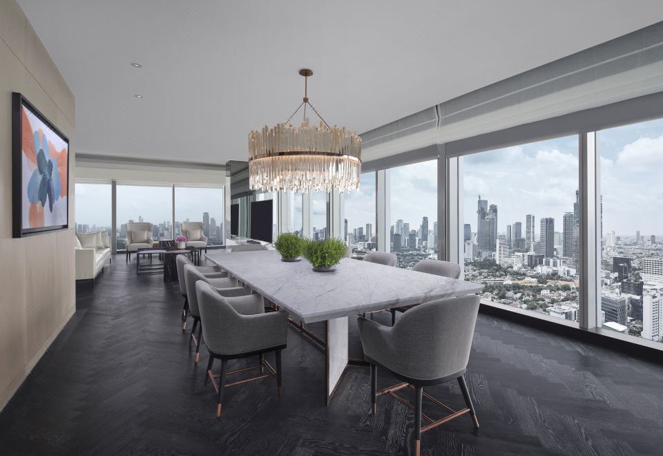Park Hyatt JakartaPresidential Suite