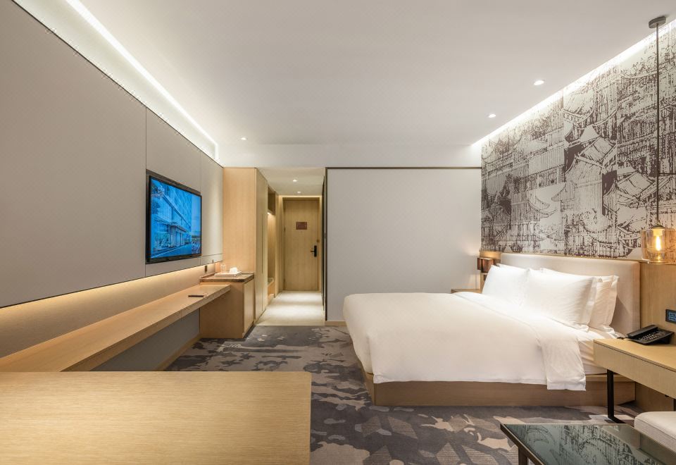 逸居大床房（斯林百兰床垫+智能客控+睡眠窗帘）