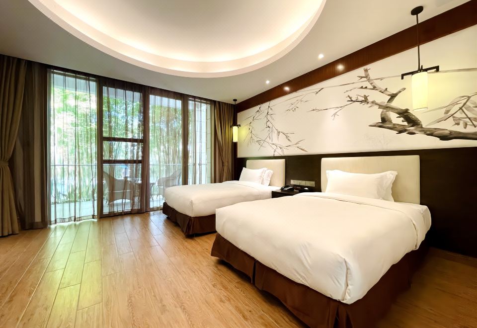 联排美墅浴缸双床房