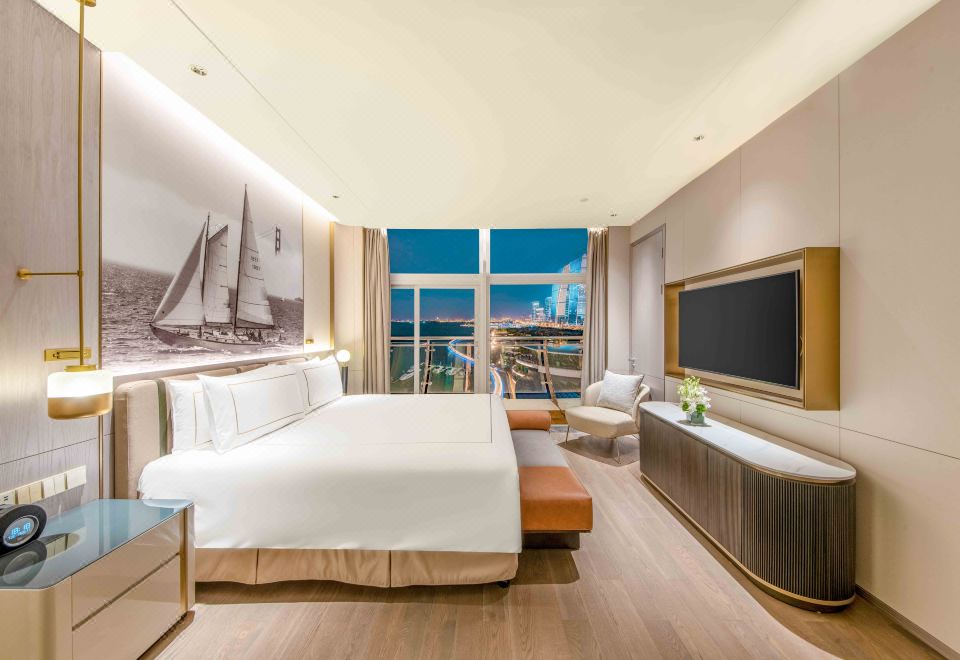 Crowne Plaza SuzhouNavigator Double Bed Suite