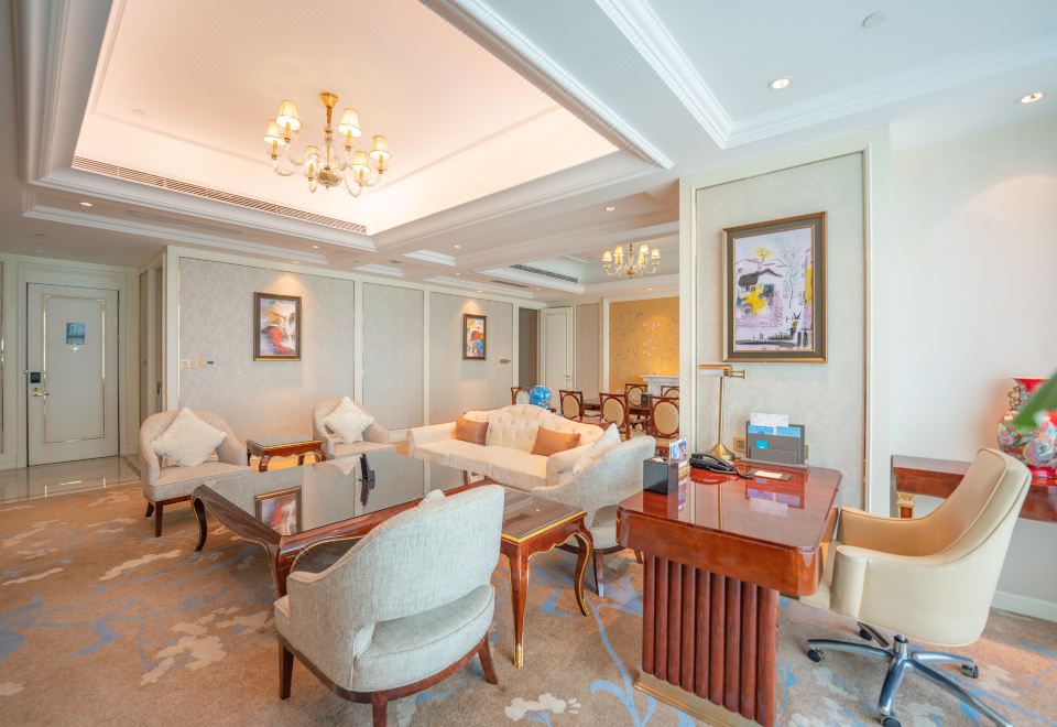 Dongwu New Century Grand Hotel HuzhouExecutive Business Suite (King Koil Mattress + Panoramic Floor-to-Ceiling Window + Lounge Sofa)