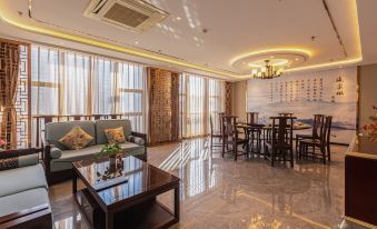 Days Inn by Wyndham Business Place Goldwin Yantai