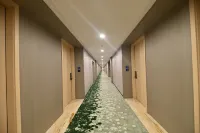 Hua Zi Hotel