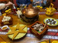 Heishui Jinshan Yiju Homestay