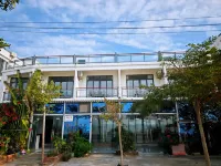 Sea Say Hotel