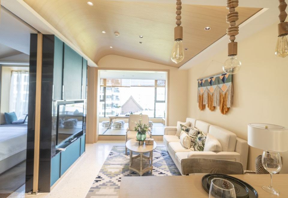 豪华大床套房-舒压深眠坊