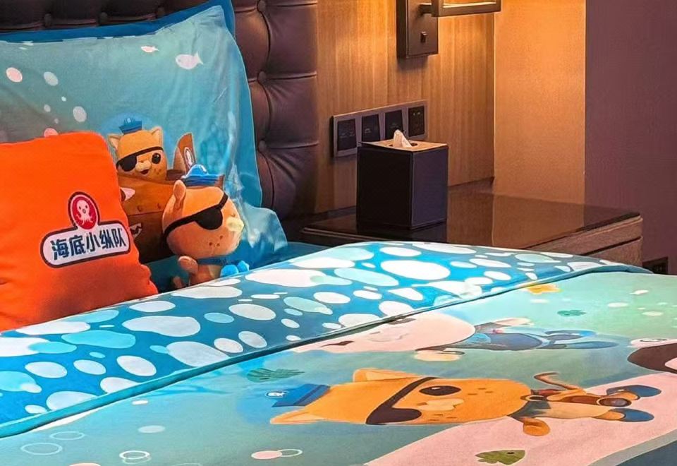 海底小纵队亲子大床房（小童帐篷+小童马桶+小童护栏）