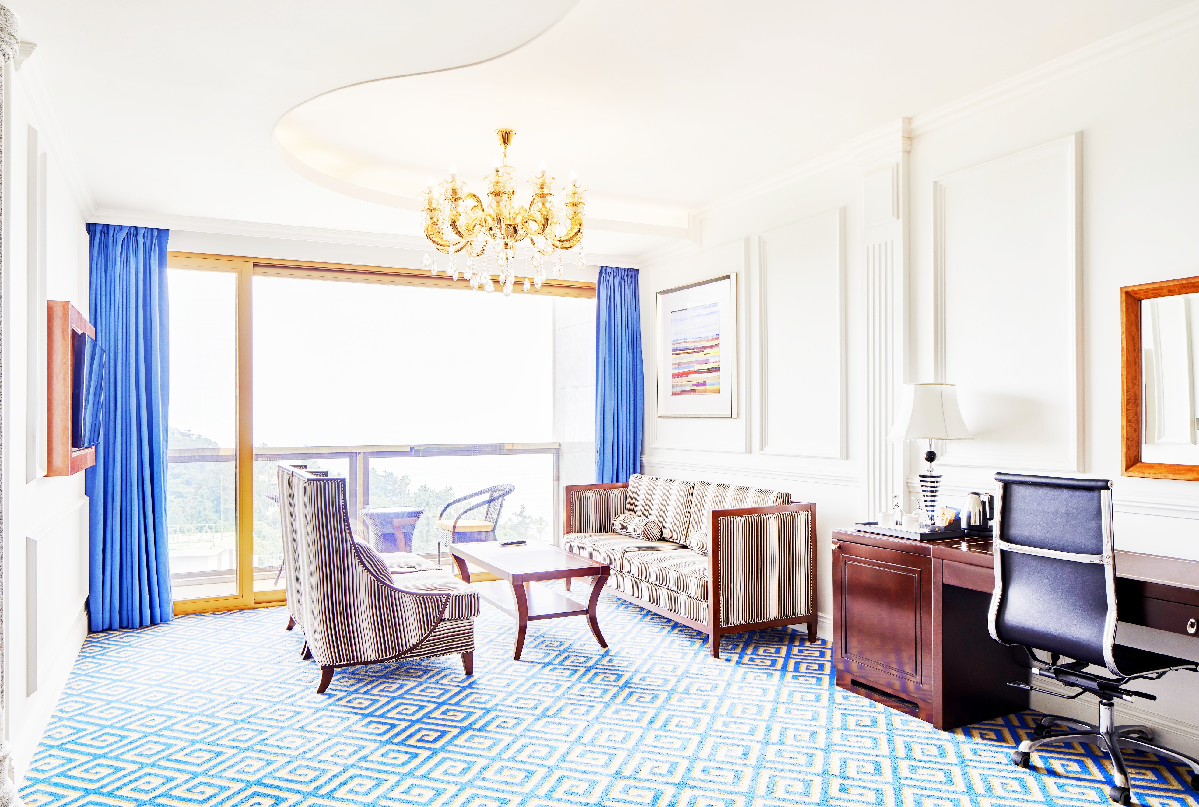 皇家海景房套房 （Jacuzzi）