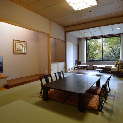 デラックス【本館】和室リビング付（12畳） 第一滝本館 クーポン