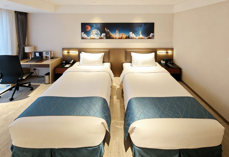 Vision Plaza Shahe Bailing BeijingThemed 2-bed Room