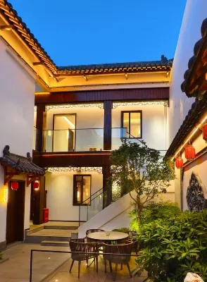 Jinyuan Wenfu Guesthouse (Luoyi Ancient City Lijingmen Branch) Hotel a 