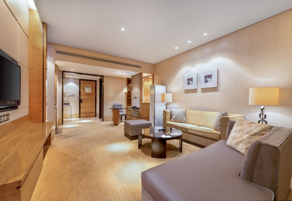 Sheraton Zhongshan HotelSuperior Suite