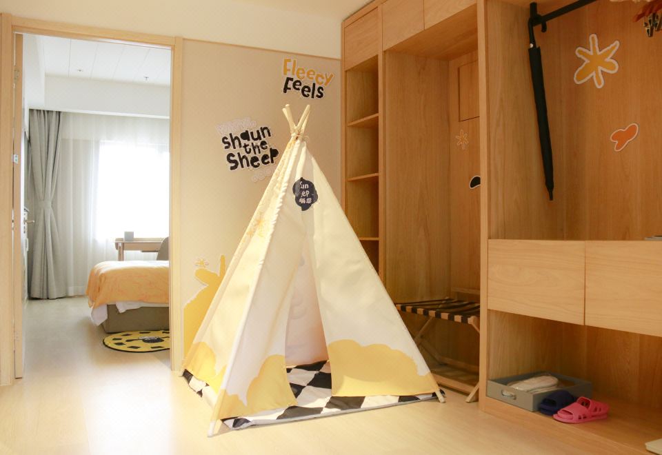 小羊肖恩主題三人間