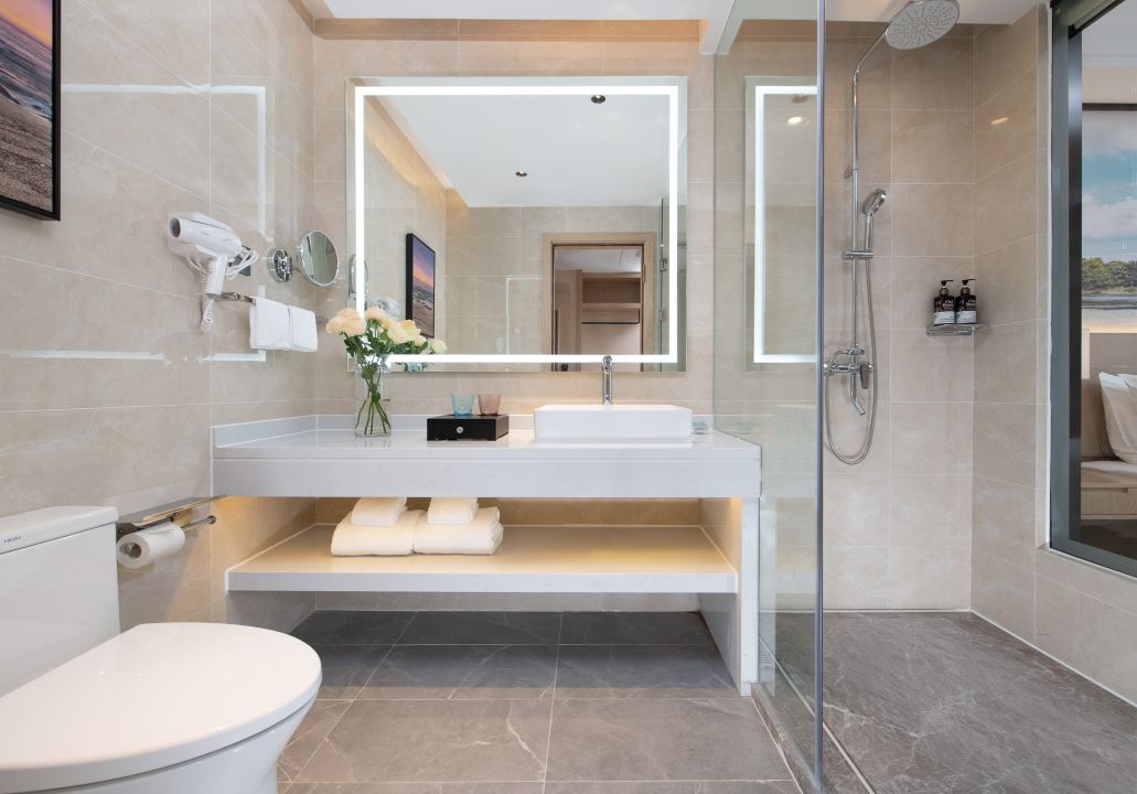 家庭套房（赏山景+俯瞰城景）