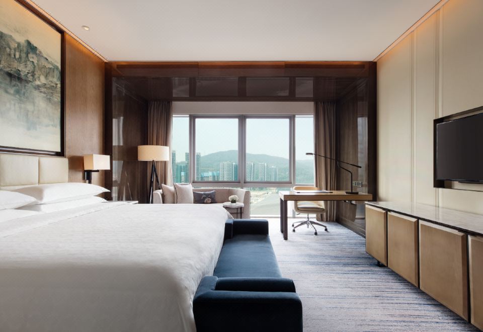 Sheraton Zhuhai HotelAmbassador Suite