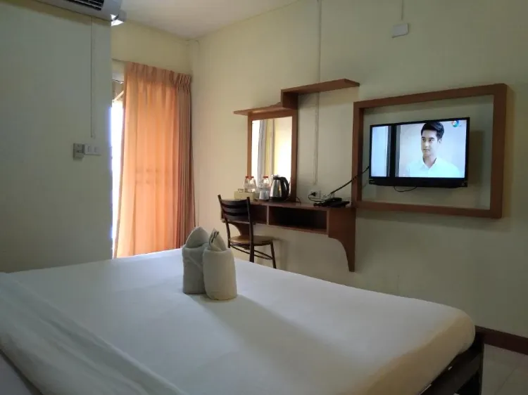 ห้องสแตนดาร์ด เตียงใหญ่ 1 เตียง