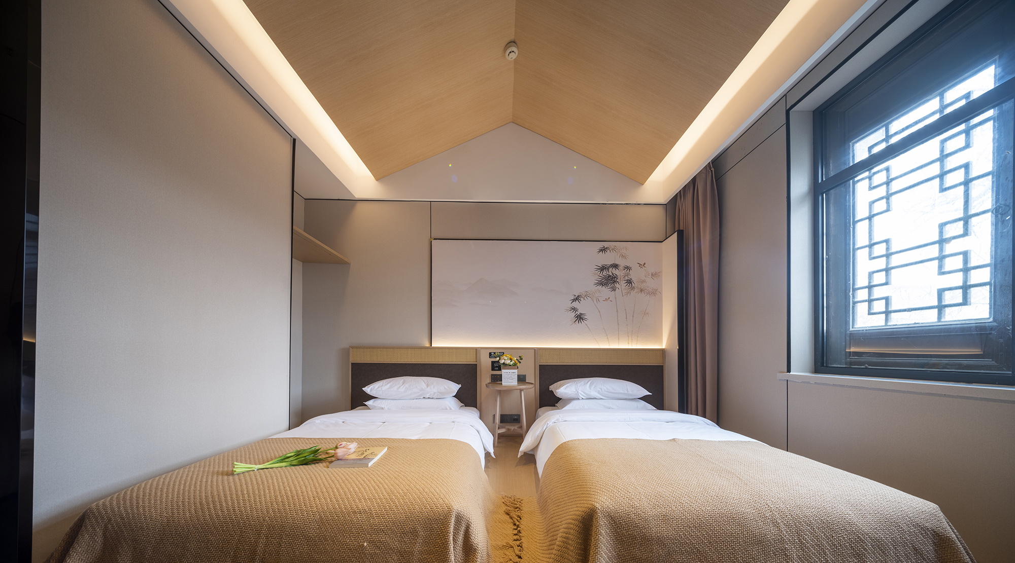 Fengyun Twin Room With Smart Home&Zero Pressure Mattress