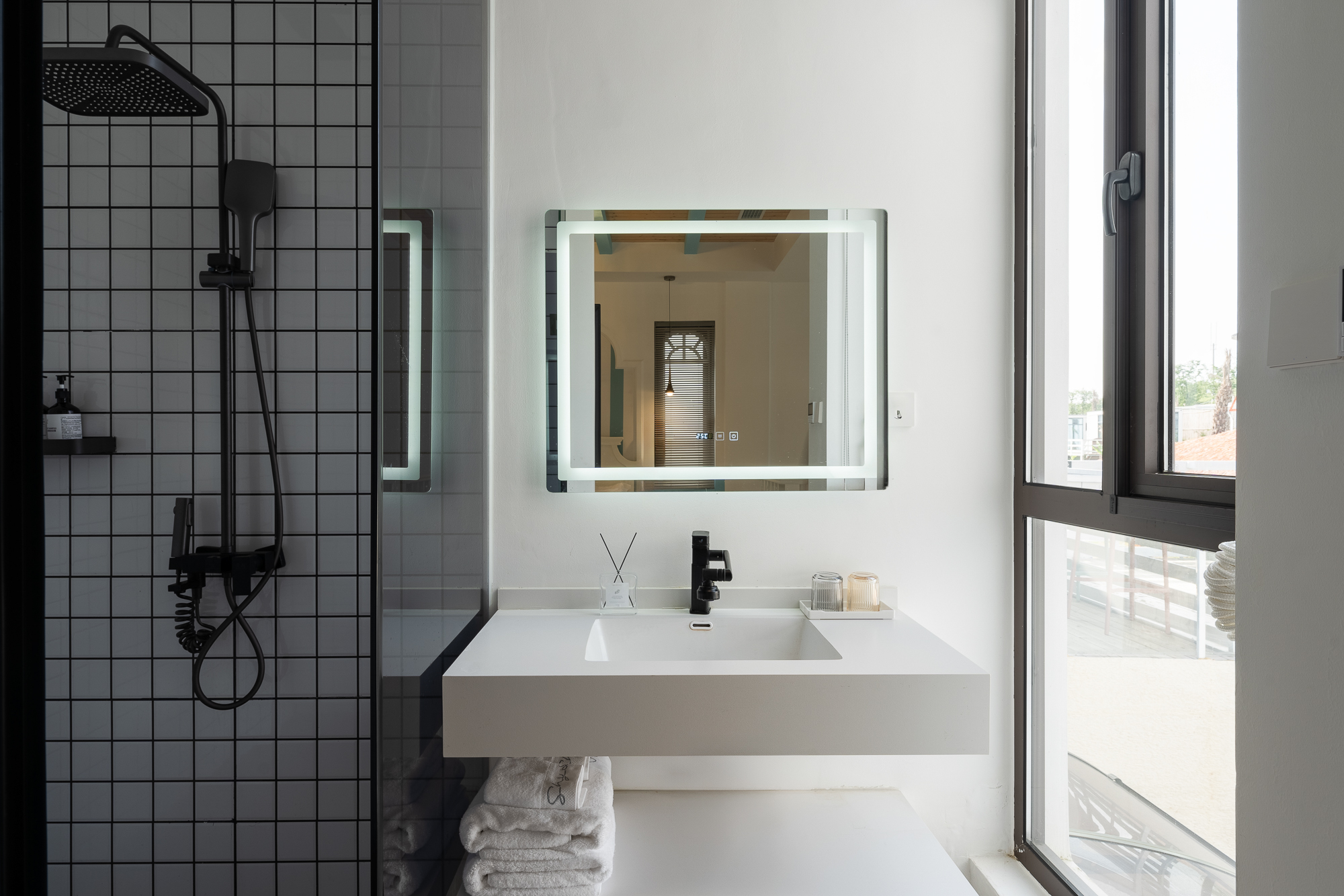 地中海风·园景亲子房