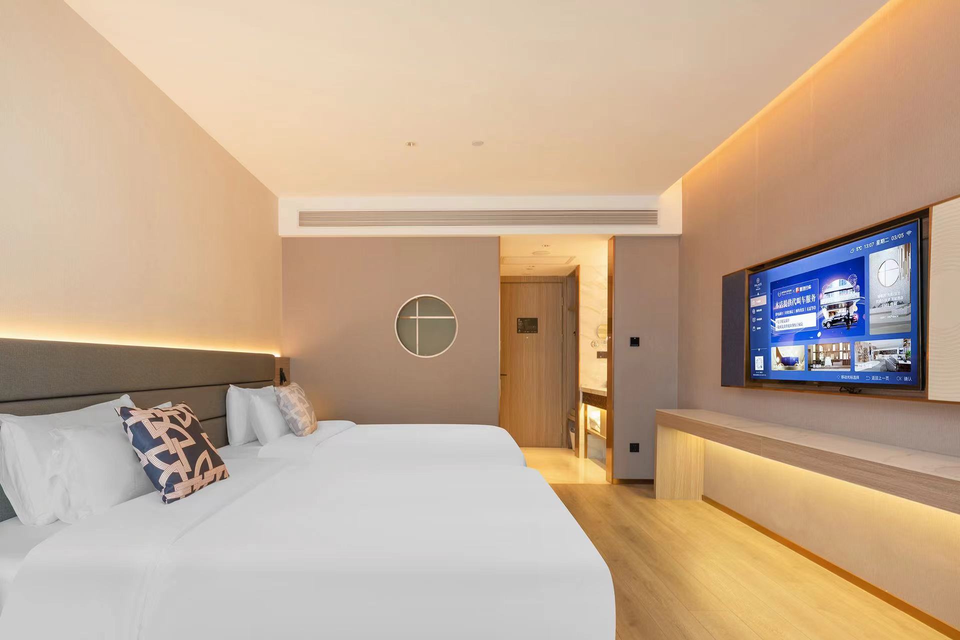 高级双床房（电动窗帘+加热毛巾杆）