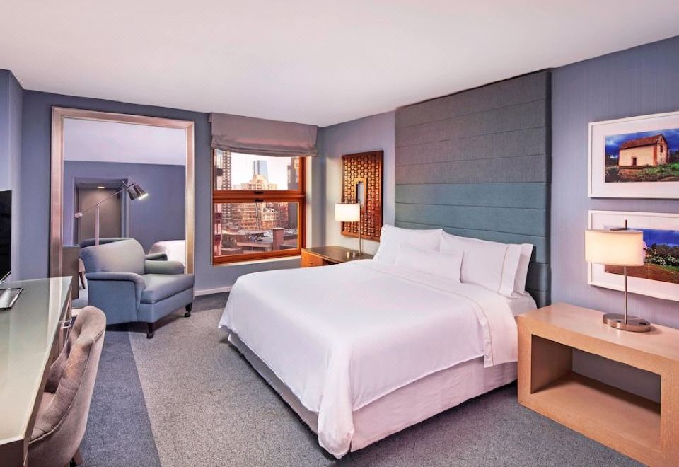 The Westin New York at Times SquareGrand Room, 1 King Bed, Accessible, Non Smoking (Mobility & Hearing w/ Tub)