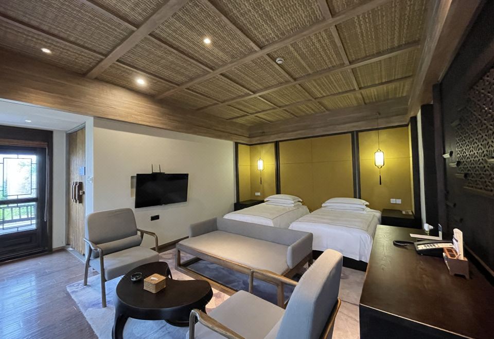 新安园林徽式小院双床房