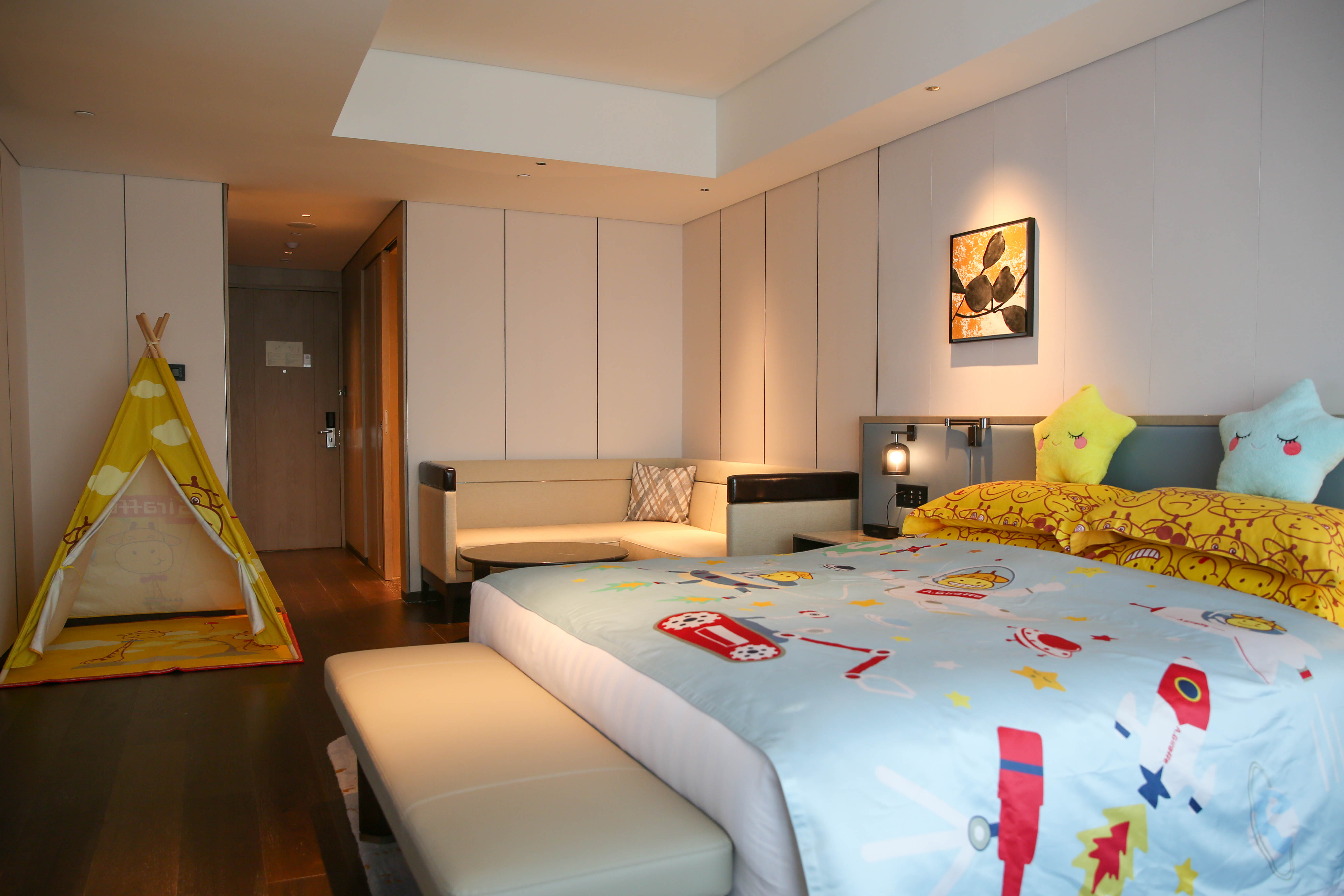 亲子君悦尊尚客房（大床）