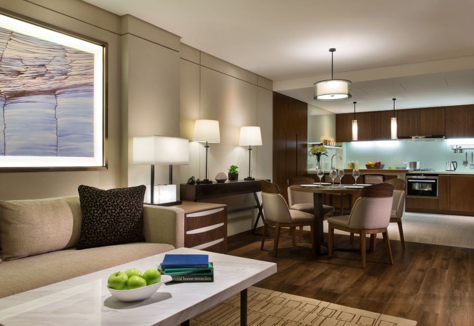 一室一厅无窗套房（全套厨房设备+洗烘机+浴缸）