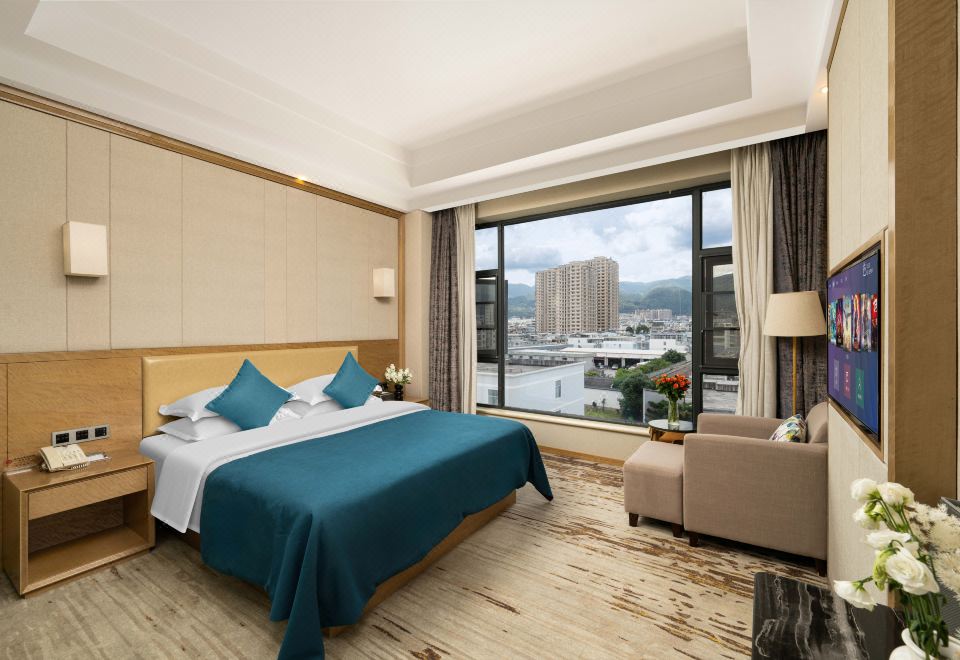 Fuying Hotel (Baoshan Station Wuzhou International Plaza)Executive Suite