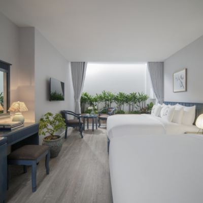 無窗紫檀木雙床房 Silverland Mây Hotel優惠