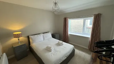 Prime Location Cockermouth Main Street - Sleeps 6  호텔