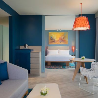 海洋特大床套房 Holiday Inn Resort 華欣瓦納納瓦假日度假飯店優惠