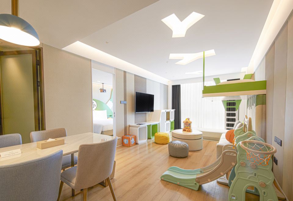 奇趣积木主题亲子套房