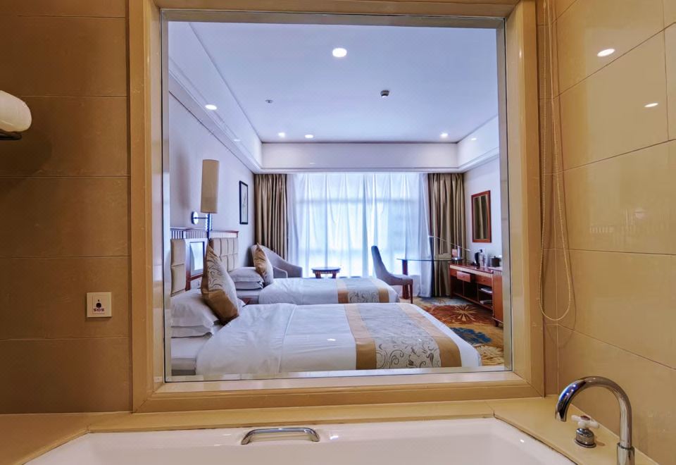 Qinghe Jinjiang International HotelDeluxe View-seeing Twin Room