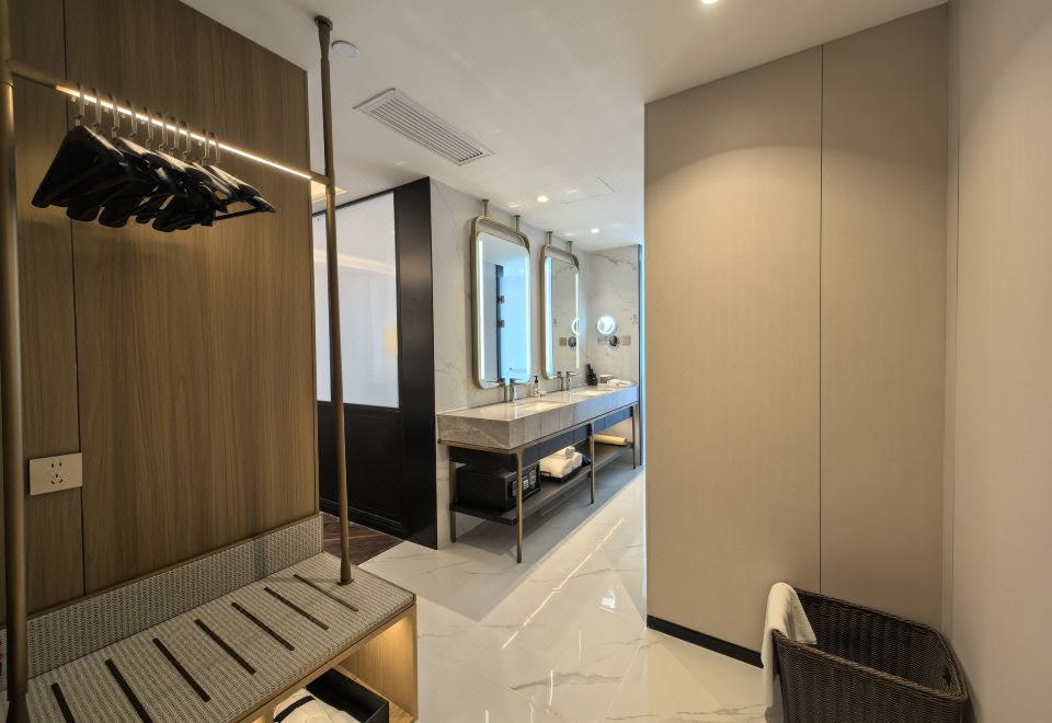 行政尊享套房（功夫茶具-乳膠枕頭-智能客控）