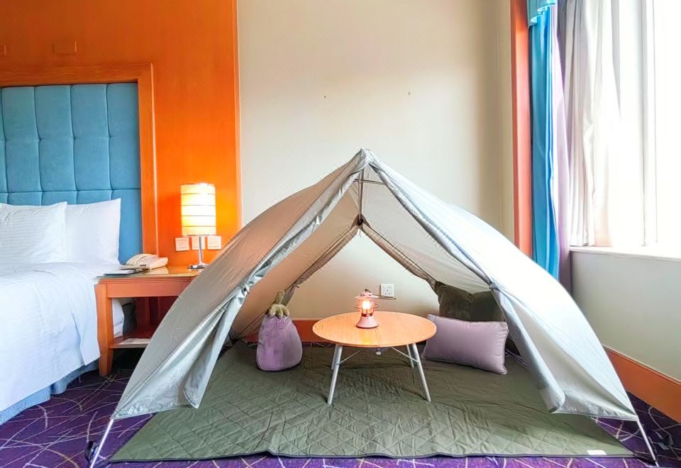 露營豪華大床房