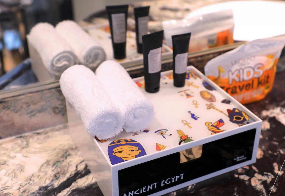 W Hotel XianEgyptian Cutie Themed Family Twin Room