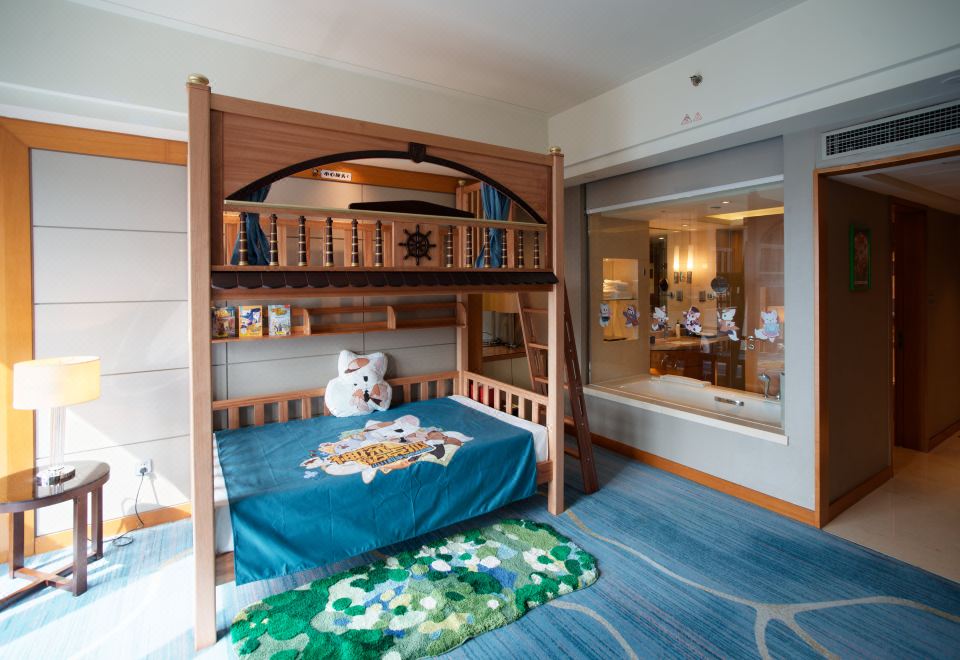 迈克狐剧情主题家庭套房（乾湿分离浴室+吹风机）