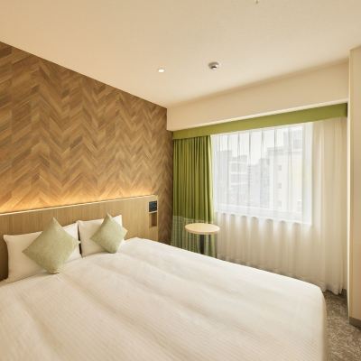 特大好萊塢大床房 禁菸 東京大手町Villa Fontaine飯店優惠