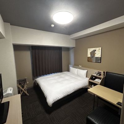ダブルルーム〔禁煙〕
 ホテルルートイン富山インター クーポン