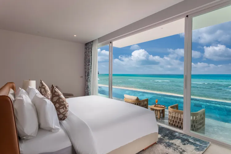 ห้องนอน 6 ห้อง