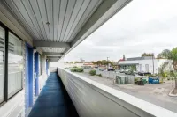 Budget Inn Corcoran Near Tulare CA 43  호텔