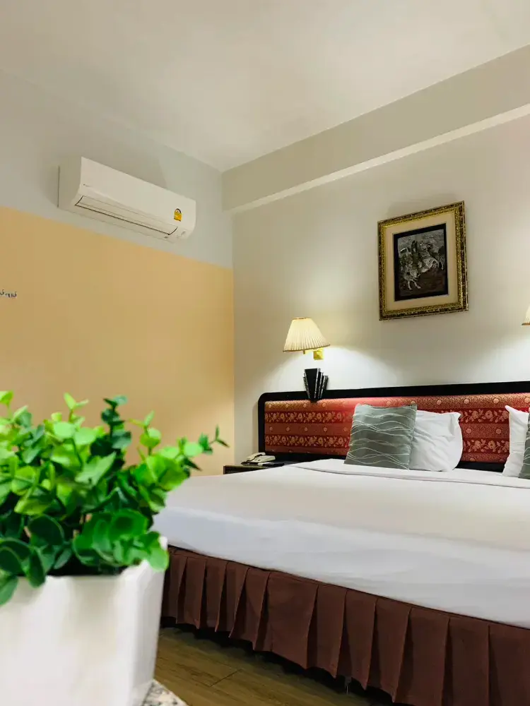 ห้องดีลักซ์พร้อมเครื่องปรับอากาศ